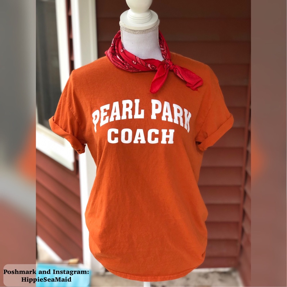 Chic Vintage Minneapolis,Minnesota Park Tee! 🧡🧡